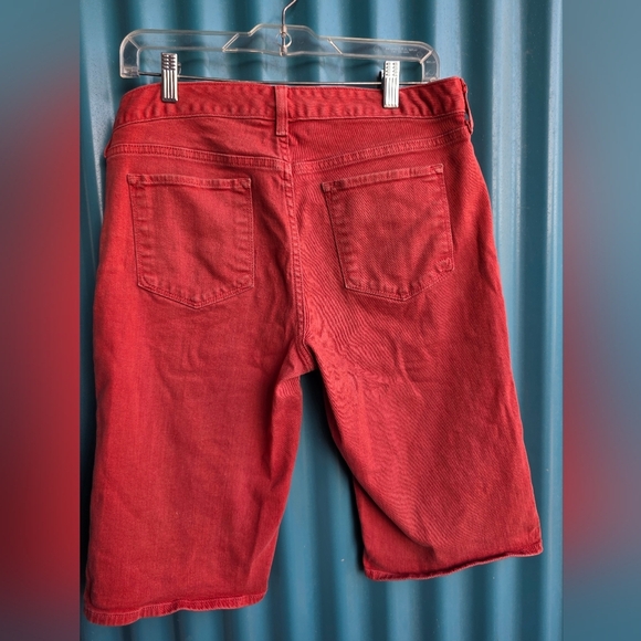 Eddie Bauer Red Jean Shorts Straight-Leg Denim Slightly Curvy - Picture 9 of 13
